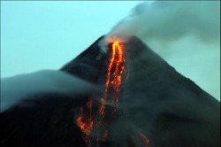 in 1792  mount unzen erupted